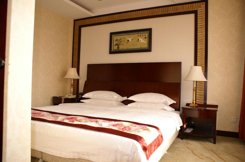 Weigela Park Hotel Dalian Zimmer foto