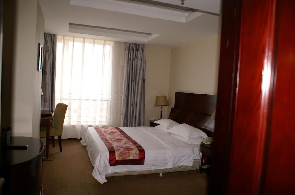 Weigela Park Hotel Dalian Zimmer foto